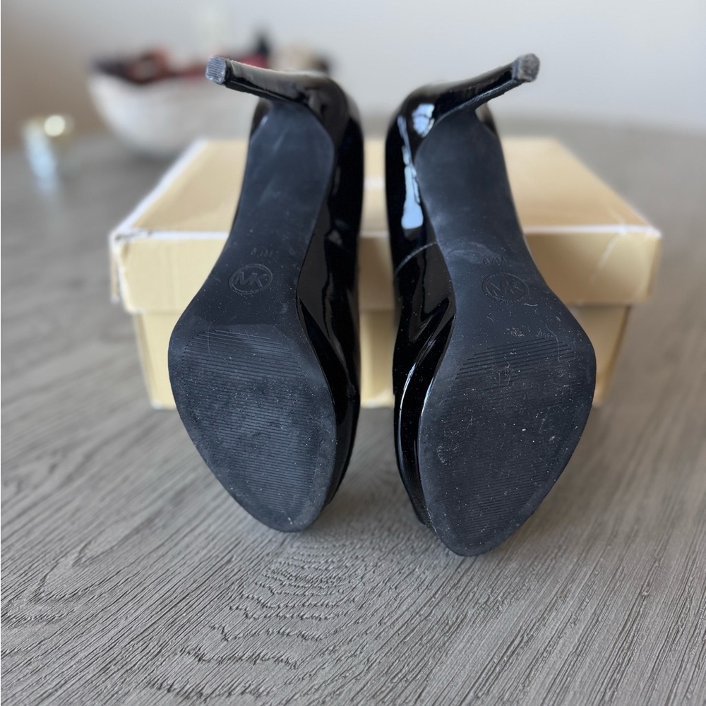 Michael Kors 4 Inch Stiletto Heels, Peep Toe, Black Patent Leather, Size 6.5 - Picture 4 of 9